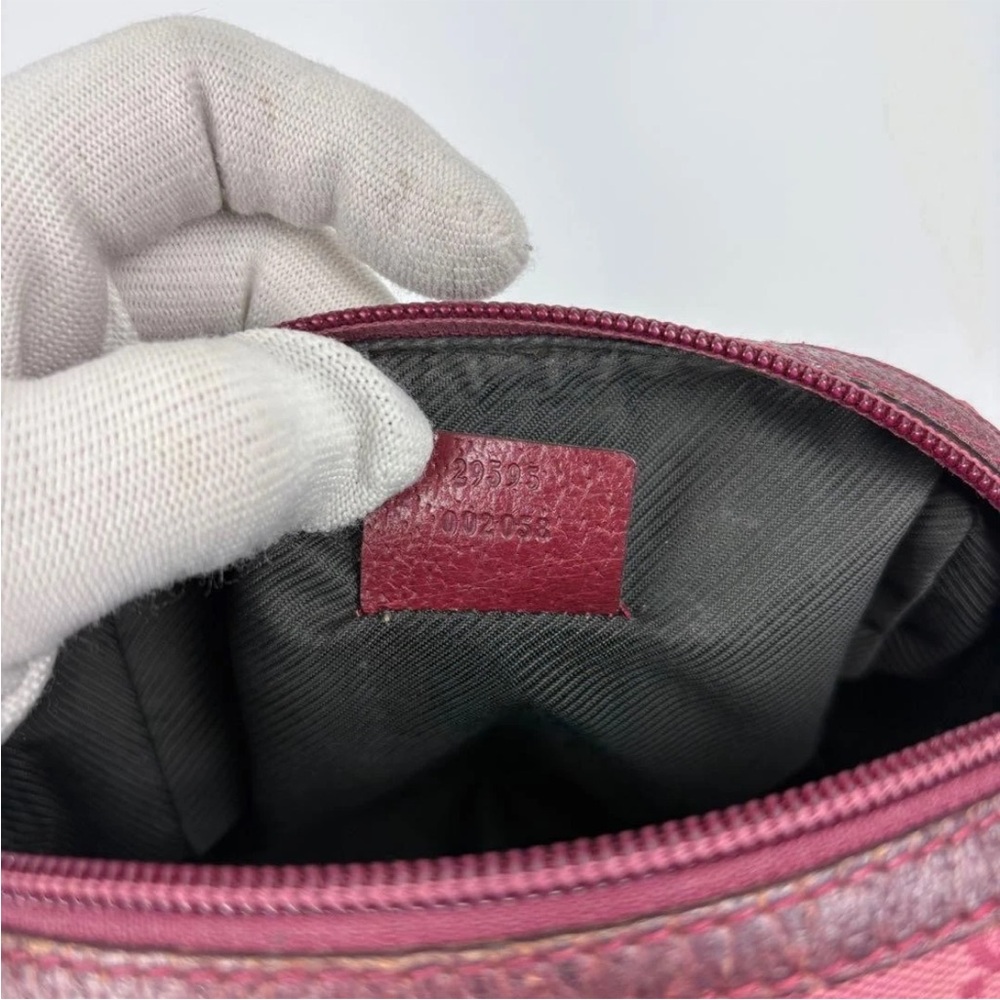 Gucci Pink Monogram Pouch - Picture 10 of 11